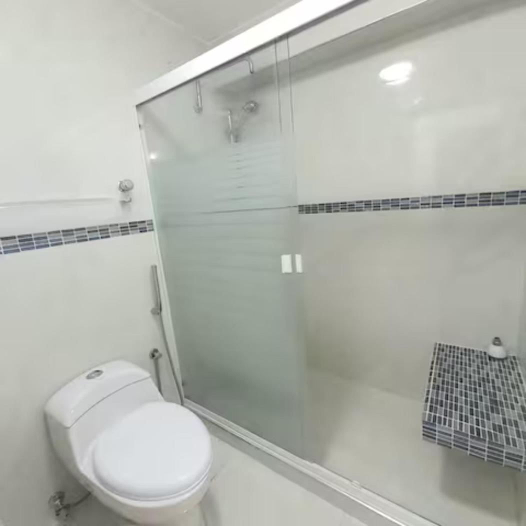 Hermoso 1hab+2banos En El Bosque,ccs Caracas
