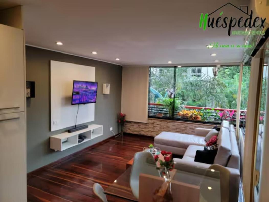 Hermoso 1hab+2banos En El Bosque,ccs * Caracas