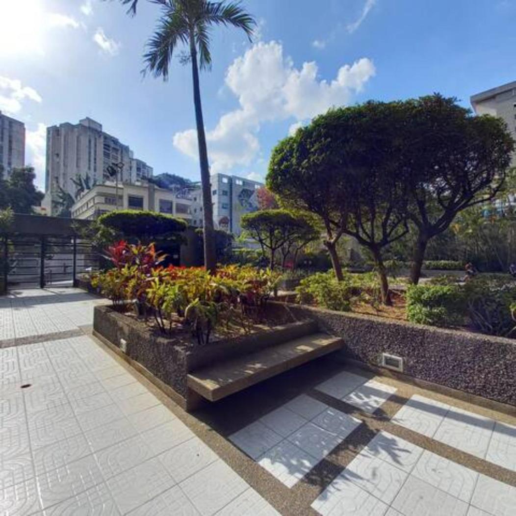 Hermoso 1hab+2banos En El Bosque,ccs Apartamento